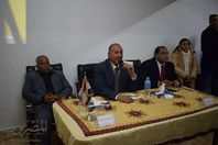 صورة المحافظ