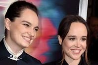 إيلين بيدج وصديقتها  إيما بورتنر.