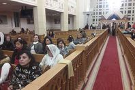 توافد الأقباط للصلاه فى كنيسة مارى جرجس بطنطا