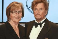 المخرج الألمانى ديتر فيدل وزوجته