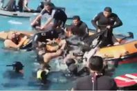 لحظة انتشال الجثمان