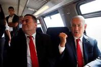 "لبنان".. الخاسر الأكبر في قطار إسرائيل- الخليج