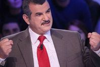 
إعلامي تونسي شهيرللسودانين: اوعوا تكونوا سوريا واليمن
