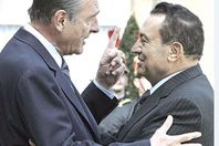 مبارك وميتران