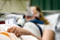 فتاة في غيبوبة