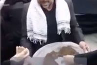 تربة قاسم سليماني.. علاج جديد للبواسير