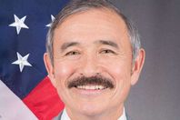 شارب هاري هاريس السفير الأمريكي لدي كوريا الجنوبية