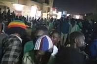 رجل أمن  يفجر نفسه في زفاف بالسودان

