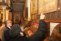 وزير السياحة يتفقد كنائس مسيرة العائلة المقدسة

