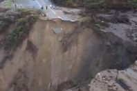 انهيار الطريق السريع