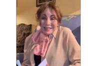 43804-الفنانة-لبنى-عبد-العزيز