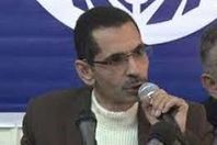 احمد عبدالعزيز
