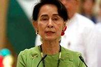 زعيمة ميانمار