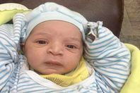 إعادة رضيع لأمه بمساعدة "فيس بوك"