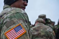 البروفيسور الأمريكي، روبرت فارلي