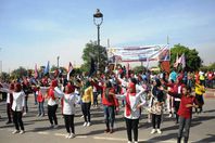 طلاب وطالبات  اسوان