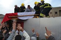 محافظ الغربية ومدير الأمن يؤديان صلاة الجنازة على الشهيد المجند محمد جويدى