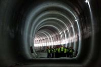 نفق قطار سريع