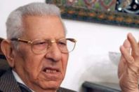 مكرم محمد أحمد