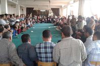 عمال وبريات سمنود خلال الاجتماع بهم لفك الاضراب
