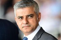 عمدة لندن صادق خان