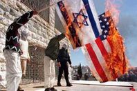 حرق علم امريكا و اسرائيل