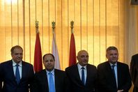 
وزيرا قطاع الأعمال العام والمالية  

