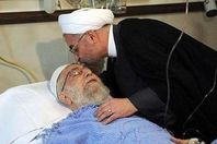 حراسة مشددة حول منزل خامنيئي بعد تهور صحته