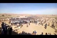 «رجل البئر» ..عياش يتحول إلي" بوعزيزي الجزائر"