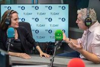 الممثلة الأمريكية أنجيلا جولي