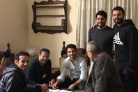 محمد محمود يوقع للأهلي