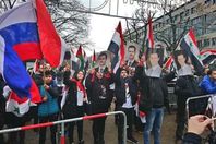 وزير ألماني يطالب بترحيل مؤيدي بشار