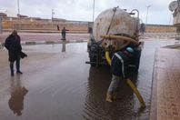 الدلتا تغرق.. مياه البحر تقطع شواطئ دمياط وكفر الشيخ