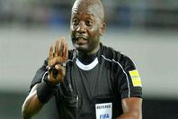 حكم مباراة الاهلى والنجم الساحلى