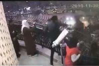 لحظة انتحار الطالب