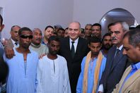 محافظ قنا و أشقاء النور