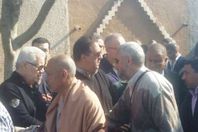 مرتضى منصور يتلقى العزاء في شقيقته