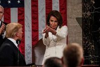 بيلوسي وترامب
