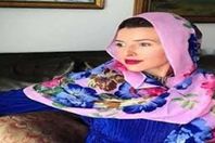 المطربة الأمريكية جينفر جراوت