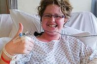 زرع لسان لامرأة بعد إصابتها بسرطان الفم