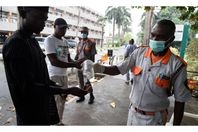 فرض-إجراءات-العزل-العام-في-بؤر-انتشار-فيروس-كورونا-في-نيجيريا-780x470