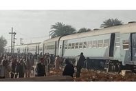 خروج قطار ركاب عن القضبان فى قنا دون إصابات