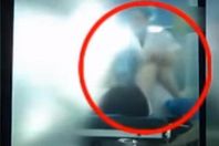 chine-docteur-patient-frappe