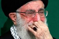 المليارات-في-جيبه..-المعارضة-الايرانية-تطالب-برفع-الحصانة-عن-خامنئي-780x470