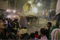 مصرع وإصابة 5 أشخاص في انهيار عقار