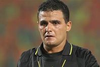 محمد فاروق حكمًا لمباراة الأهلي وإنبي