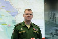 "الدفاع الروسية" تنفي استخدام سياسة الأرض المحروقة بسوريا