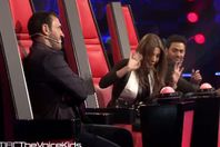 نانسي عجرم تنسحب باكية من "ذا فويس"