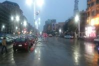 سقوط الأمطار