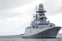 فرقاطة إيطالية

